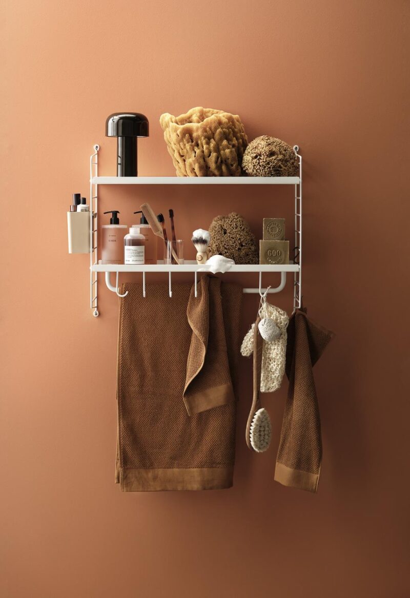 String Bathroom 2