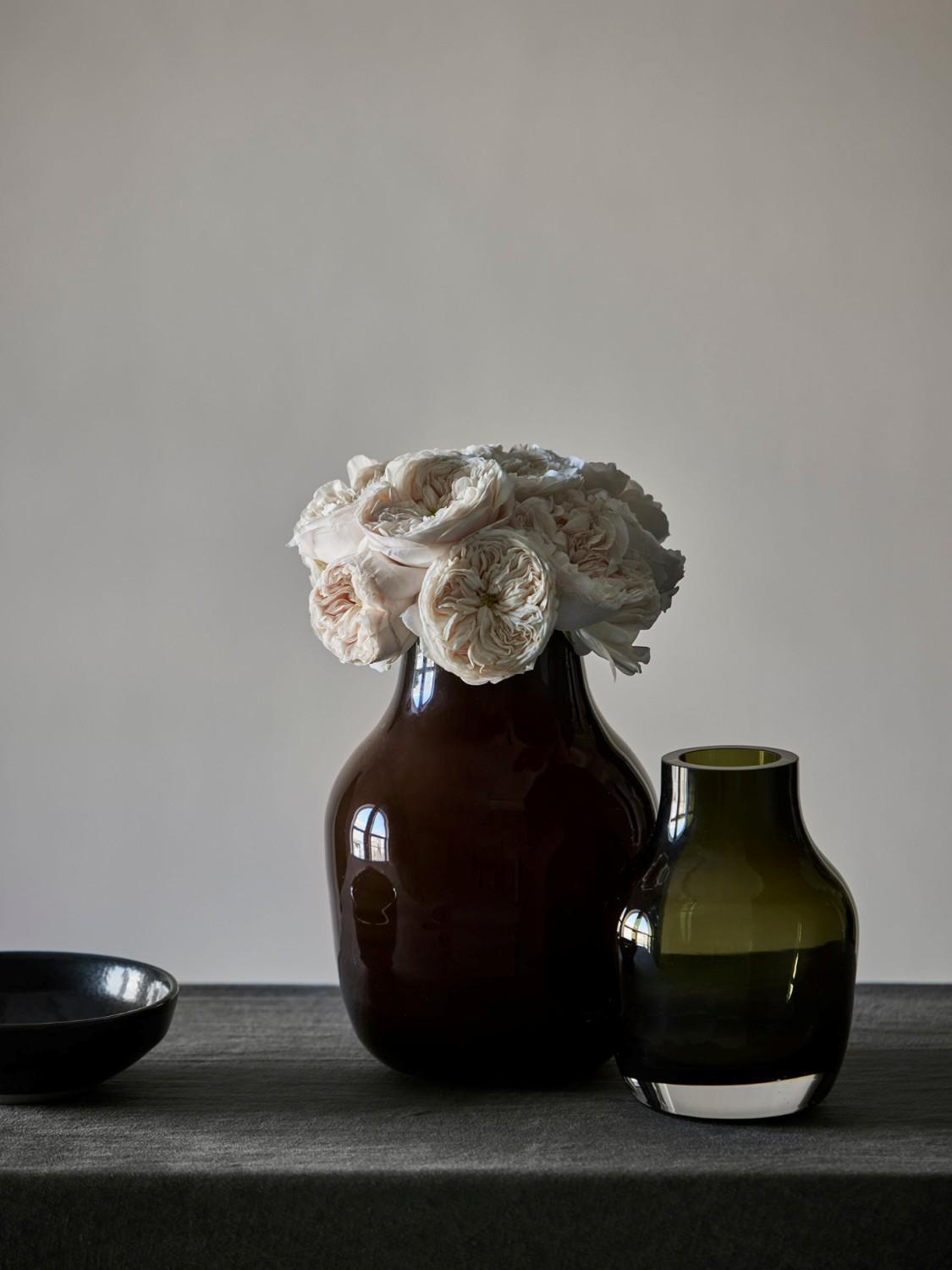 Paloma Vase Dark Brown, Medium 3 Paloma Vase Dark Brown, Medium 3