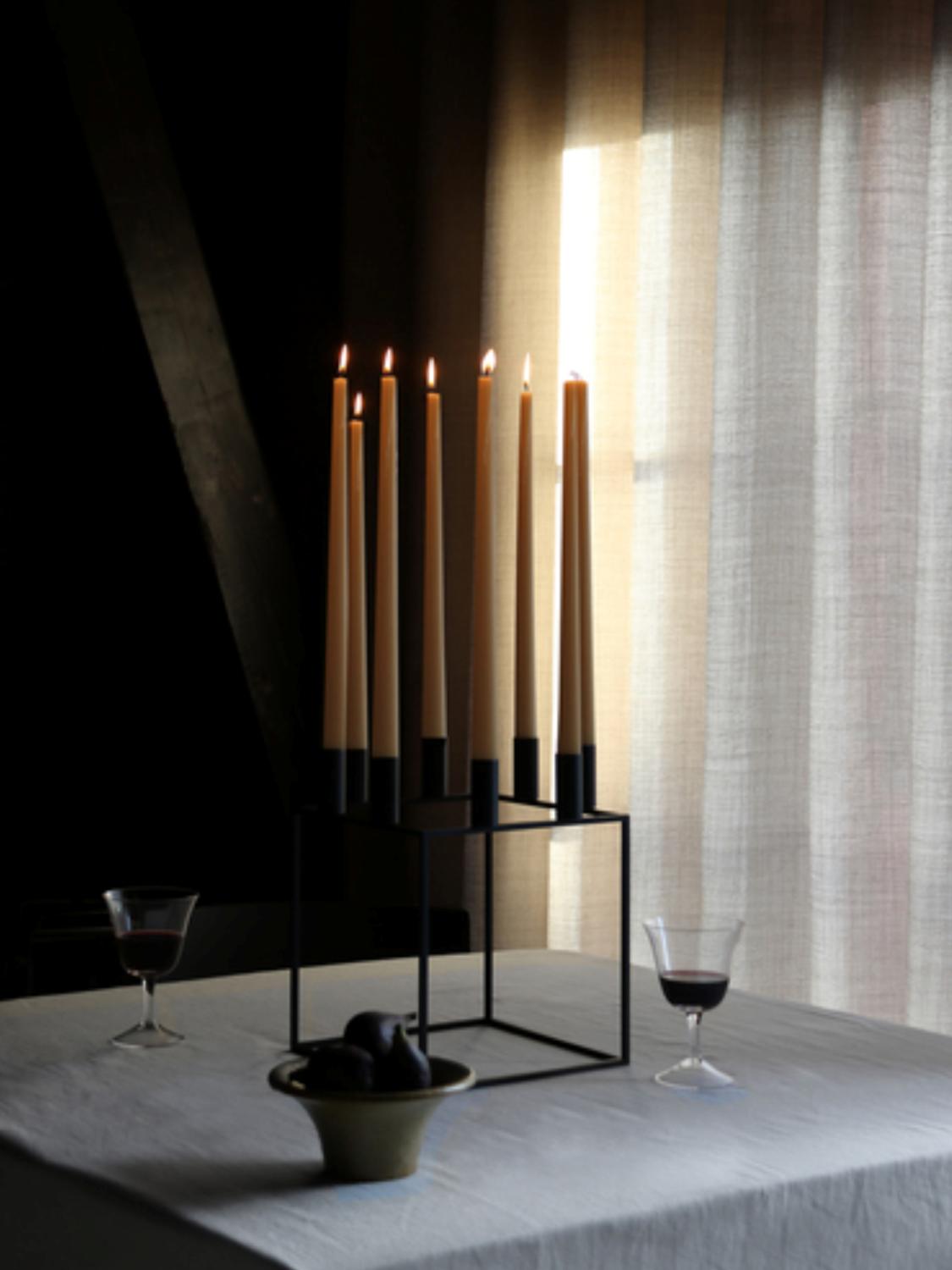 Kubus 8, black 3 Kubus 8, black 3