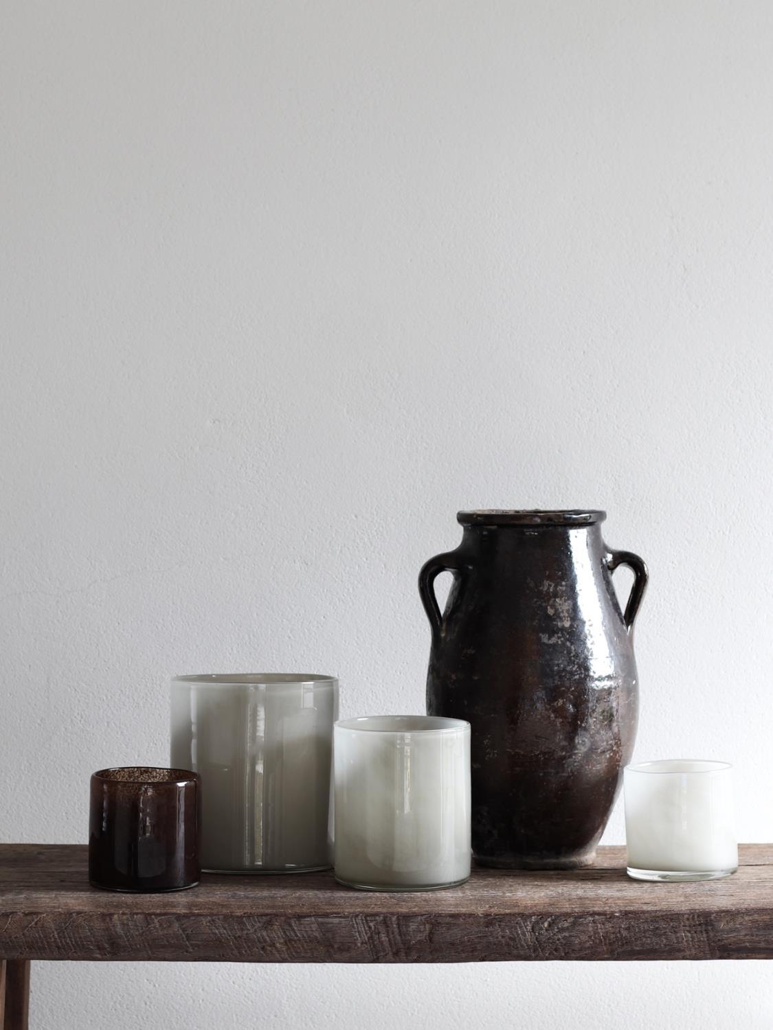 Lyric candleholder, Warm Grey 5 Lyric candleholder, Warm Grey 5