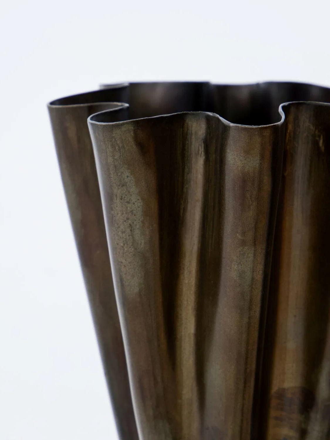 Flood Mini Vase, Antique brown 4 Flood Mini Vase, Antique brown 4