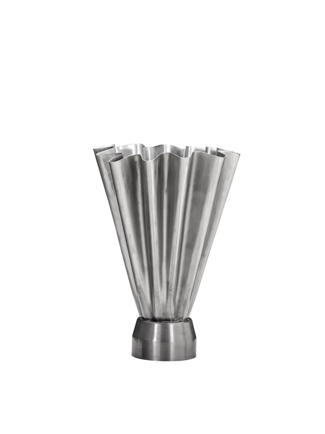 Flood Vase, Brushed silver Flood Vase, Brushed silver