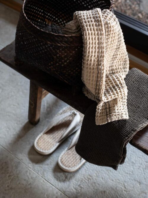 Nella Taupe Waffle Håndkle, 50 x 70 cm 2