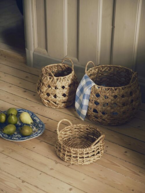 Lily lace fruit basket 2