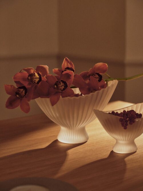 Fountain Glass Bowl, Frosted 2