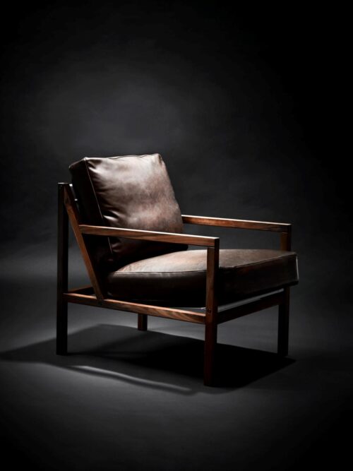 Seventy Five Wood Lenestol, Skinn 2