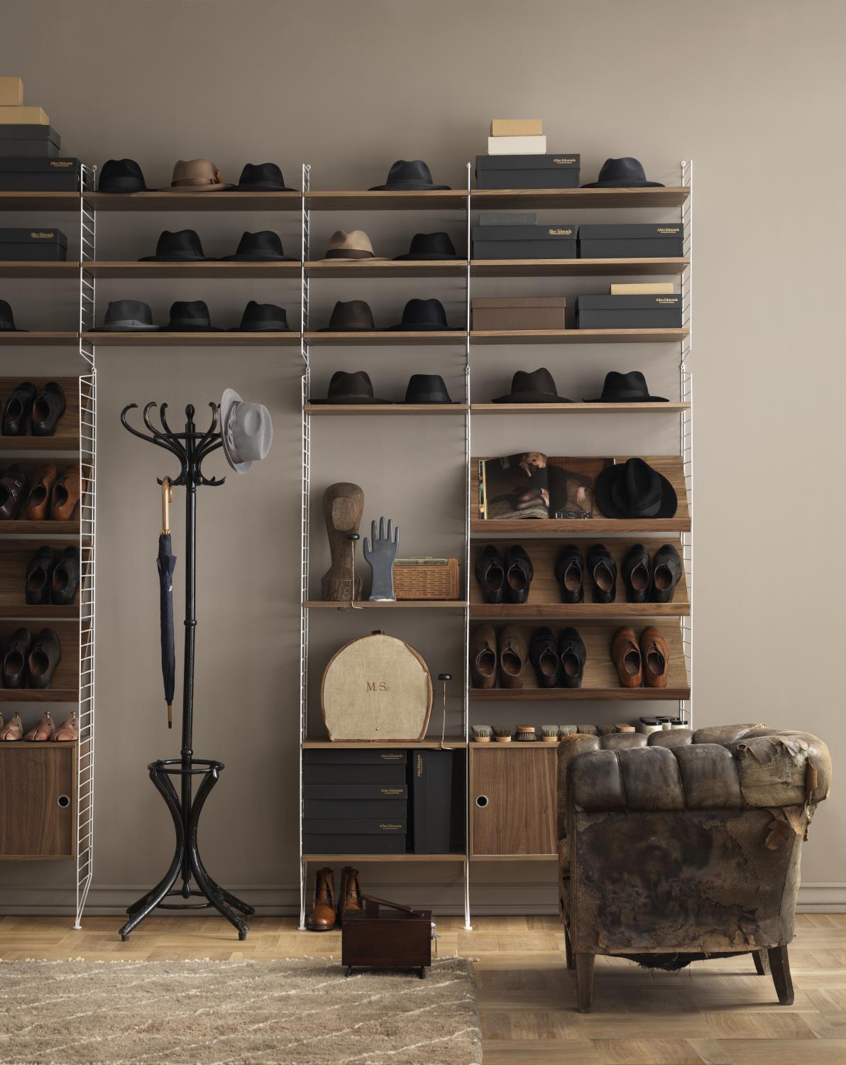 Magazine shelf solid, Walnut 3 Magazine shelf solid, Walnut 3